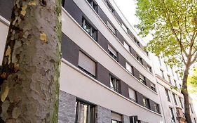 Premium Studio - 1 Min To Hbf